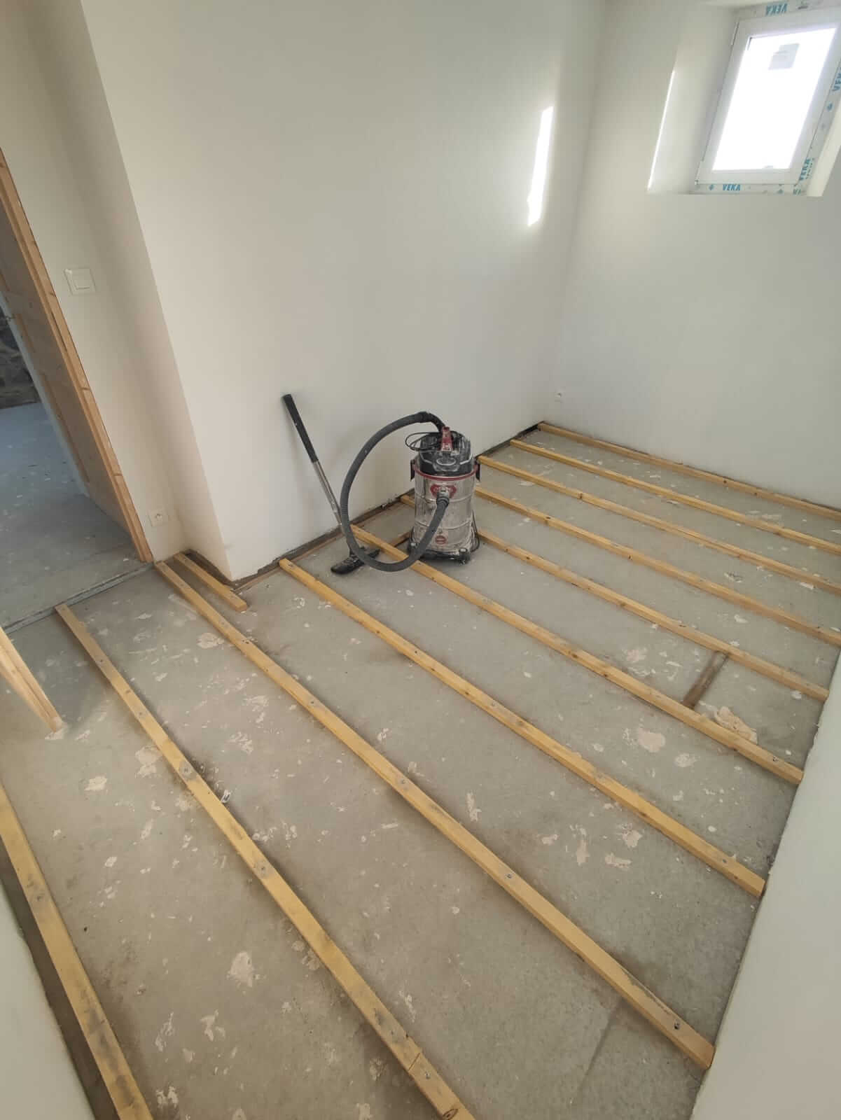 Pose de parquet chêne sur lambourdes